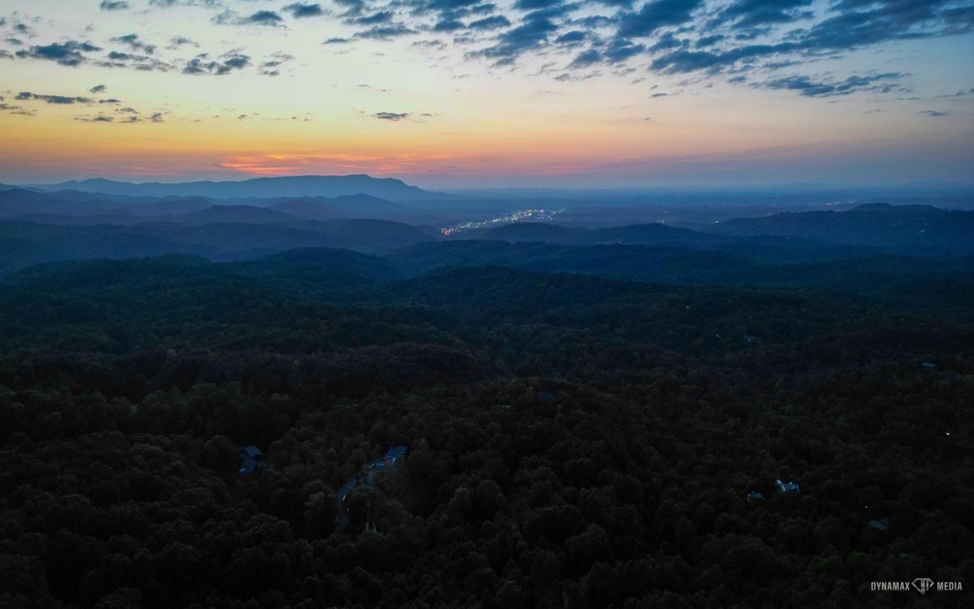 Halfway To Heaven Villa Sevierville Exterior photo